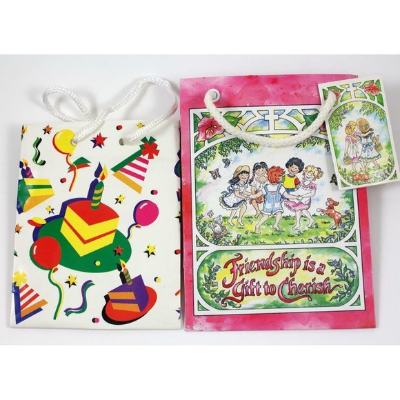 Lot 4 Small Gift Bags & 1 Wine Gift Bag Friends Birthday All Occasion Hallmark - Picture 4 of 7